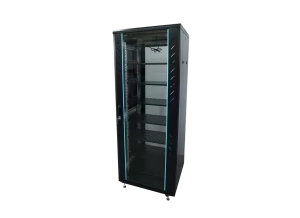 Rack de Ferro com Visor para 7 Gabinetes 19'